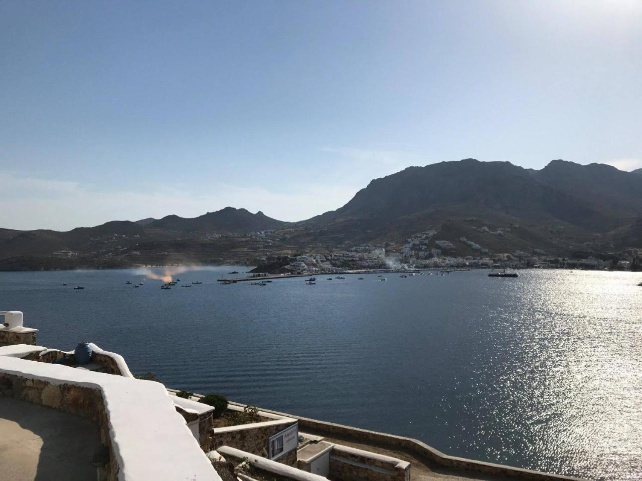Amfitriti Serifos Livadi  Екстер'єр фото